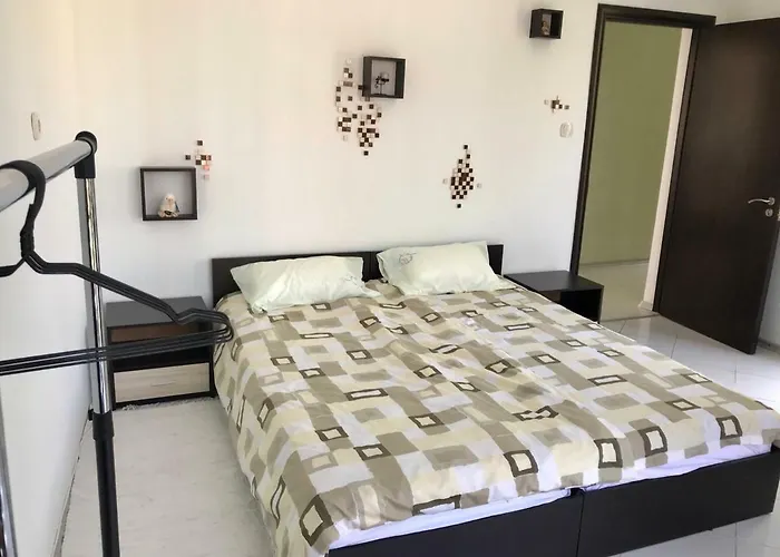 Helga Апартаменты