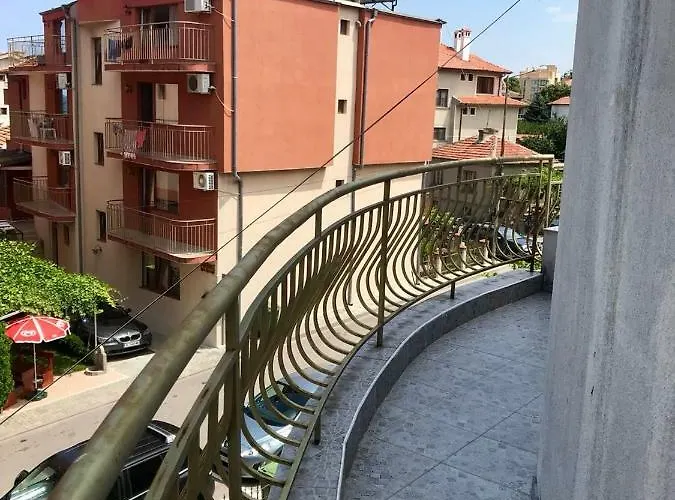 Апартаменты Helga